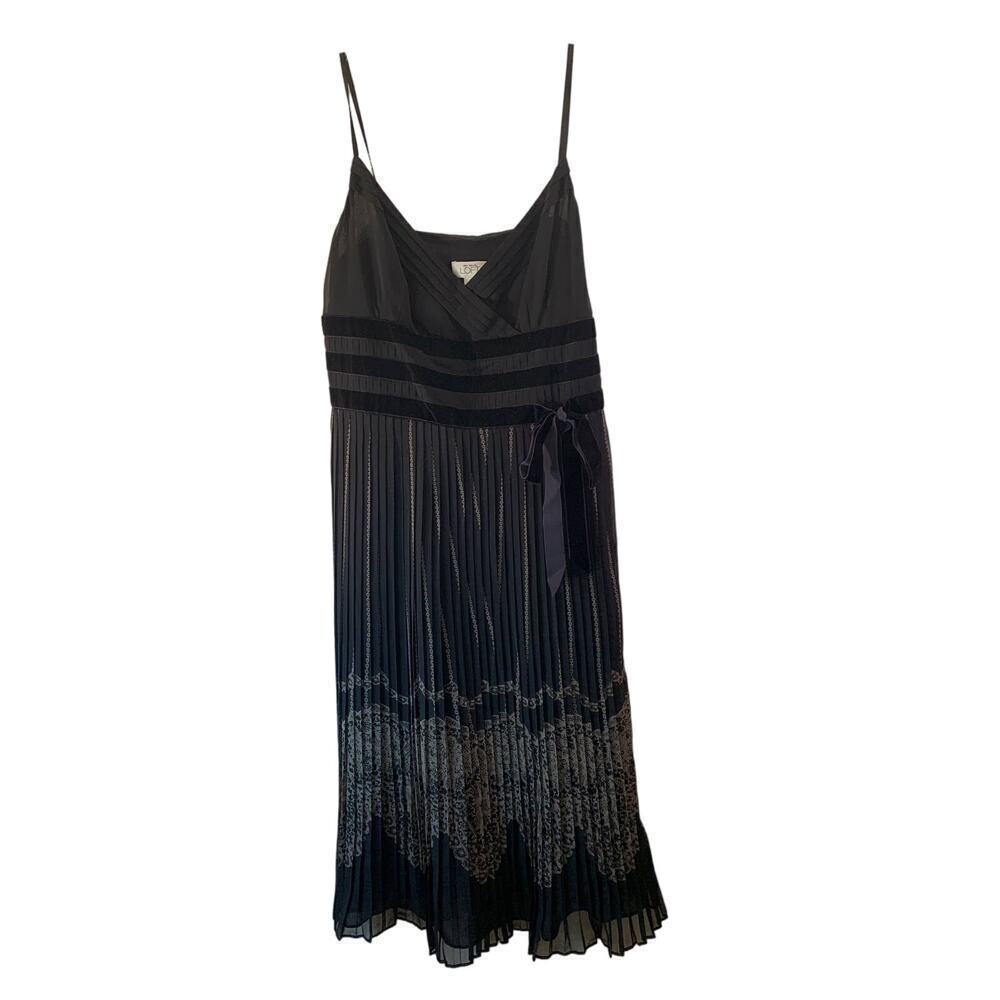 ANN TAYLOR LOFT Women’s Black Pleated Special Occasion Dress / Size: 8
